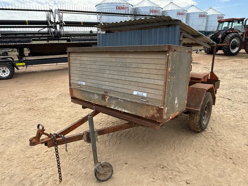 SERVICE TRAILER. Including 8kva Dunlite generator and BOC 19cfm air compressor and reel.