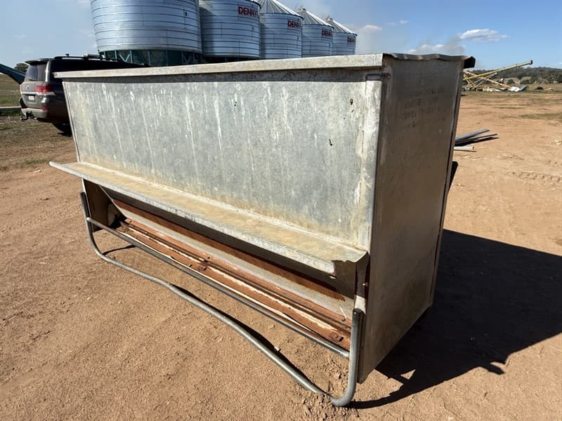 COWRA LICK FEEDER NO. 2.