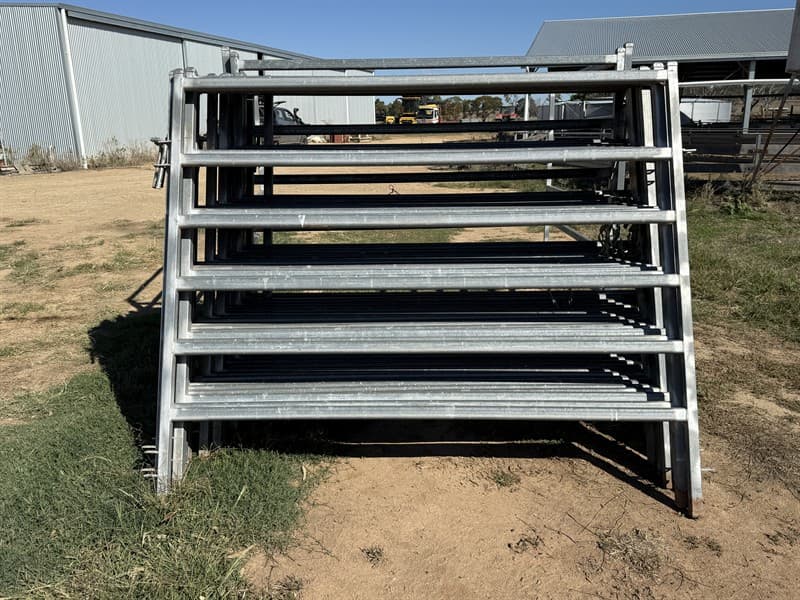 21 X CATTLE PANELS. 2080mm x 1800