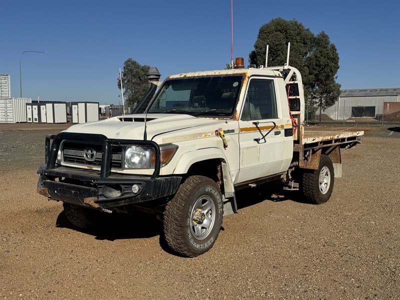 2018 EX MINE TOYOTA LAND CRUISER UTE. VEHICLE VIN: JTELV73J707803483. This Asset has been undergound and is selling for parts only. Non runn…