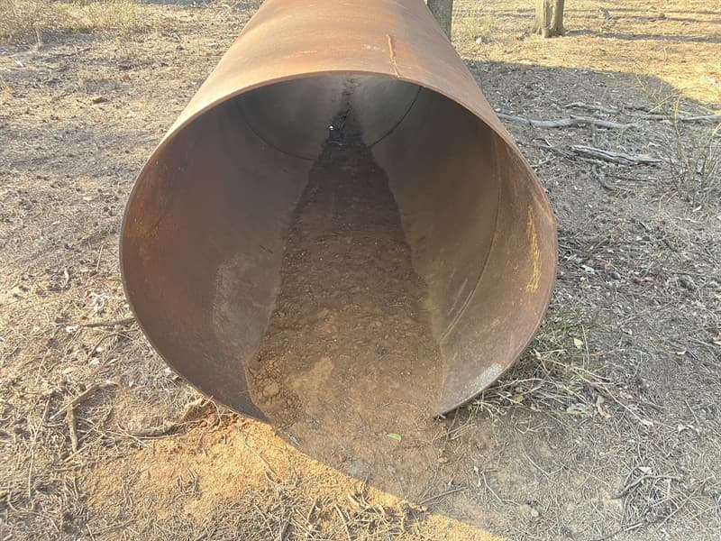 STEEL PIPE. Excellent condition. 8mm thickness. 4 metres in length. 904cm inside diametre. Located Trangie, NSW