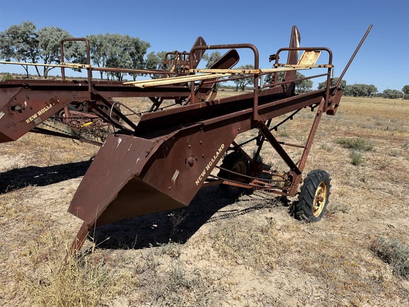 NEW HOLLAND BALE ELEVATOR NO. 2. Serial no. A470HAA34. Located Bourke, NSW