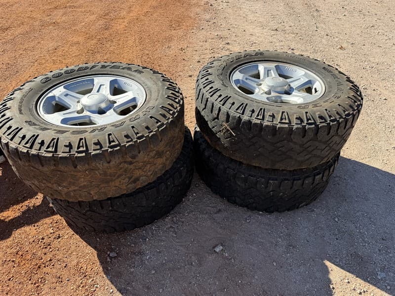 4 X TYRES AND RIMS. 265/75R16. Located QUAMBONE, NSW