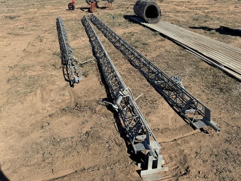 3x 11m areal tower. Located Mogriguy, NSW