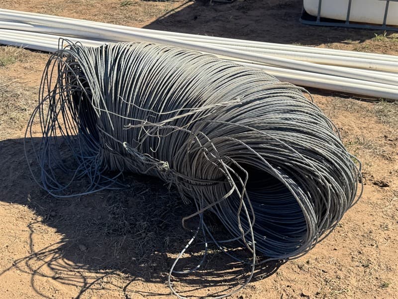 Approx 1km of steel cable. Located Mogriguy, NSW