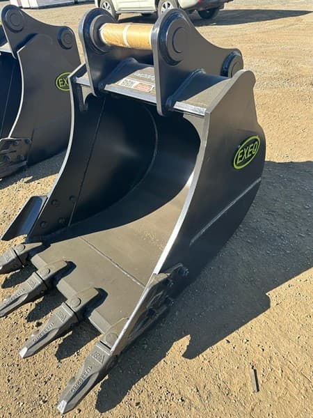 Unused 900mm GP/Digging Bucket to Suit 18-25T Excavator, Width: 900mm, Cutting edge width: 980mm, Pin Diameter: 80mm, Centre to Centre: 460m…