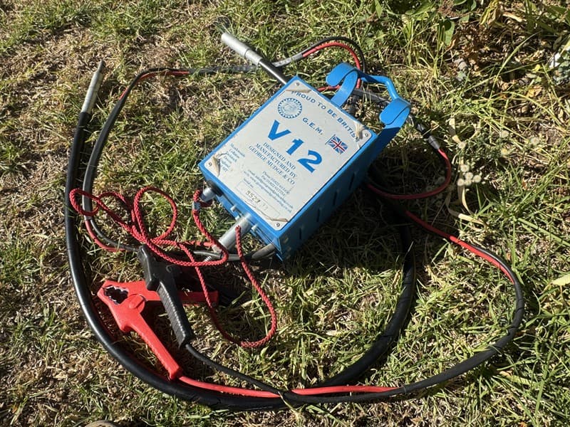 G.E.M V12 MACHINE FOR SHEARING AND CRUTCHING. Never been used. Handpieces not included. Made in England. Located Wellington, NSW