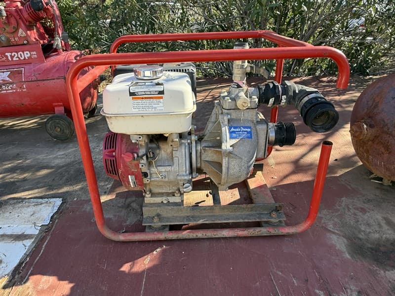 AUSSIE PUMPS + HONDA GX 270. Working condition. Attached fittings included. Located Quambone, NSW