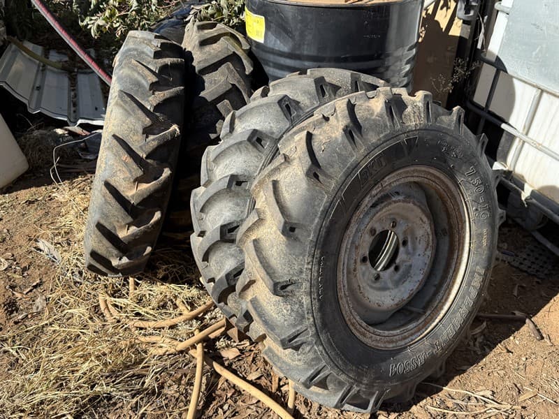 4 X LANDCRUISER TYRES & RIMS. 7.50-16. Located Quambone, NSW