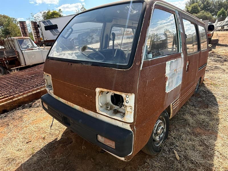 1988 SUZUKI SUPER CARRY VAN DA21V, Chassis no: 106784. Odometer:151583km, Full air bag suspension has been fitted. Suit restoration. Located…