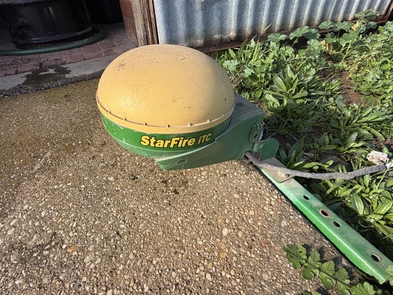 JOHN DEERE GPS STARFIRE ITC Serial no. PCT01C523693. Vendor removed from asset for uniformity in GPS equipment in assets, also stated was wo…