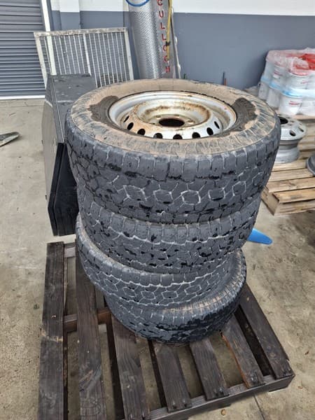 Ford Ranger Wheels & Tyres 255/70R16. Please pick up within 2 weeks of Auction finishing. Located Orange, NSW