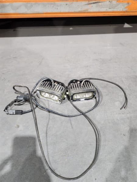 LED Worklights Pair. Please pick up within 2 weeks of Auction finishing. Located Orange, NSW