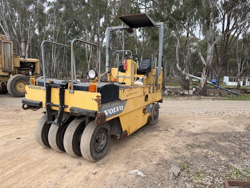 VOLVO PT125R Rubber tyre roller 6150hrs Identifier not sited, 6 cylinder John Deere engine, 7.50/R15 solid tyres, 1.78m rolling width, trave…