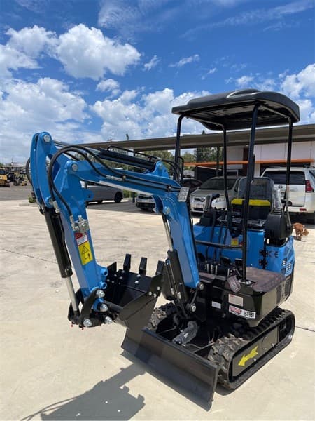 Unused 1.5 Ton Mini Excavator, Model: S15Pro, Serial No: 251100013, Comes with 360mm GP Bucket, Piped for Auxiliary, Hydraulic Oil Flow Rate…