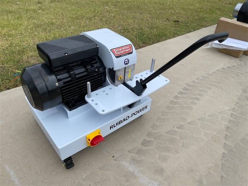 Unused Hydraulic Hose Cutting Machine, Model: CM20, Power Supply required: 415V Maximum Hose diameter: 2 inch(4SH) Shipping Dimensions: 650m…