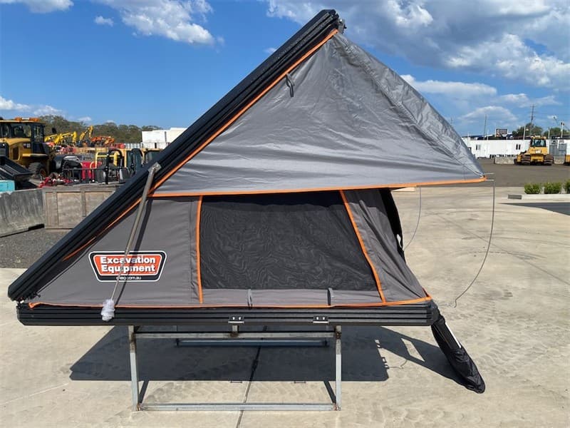 Unused Roof Top Tent, Model: X1, Aluminium Frame, 280 gsm Canvas, 3000mm PU water proof rating, LED Light, Access ladder, Shipping Dimension…