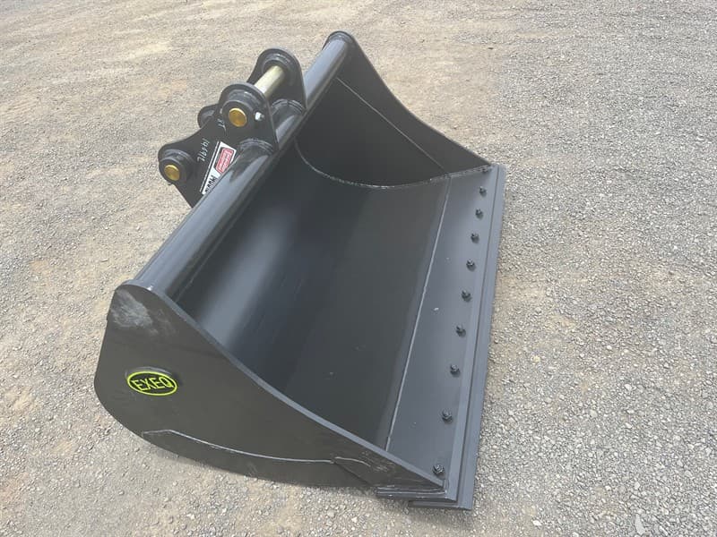 Unused 2024 1500mm Mud Bucket To Suit 8T Excavator, Width: 1500mm, Pin Diameter: 50mm, Center to Center: 310mm, Between the ears: 205mm, Shi…