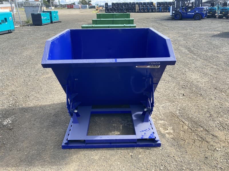 Unused Self Tipping Skip Bin / Hopper, To Suit Forklift, Capacity: 1 Cubic Yard, Fork Pockets, Approximate Dimensions at Top of Skip: 1100mm…