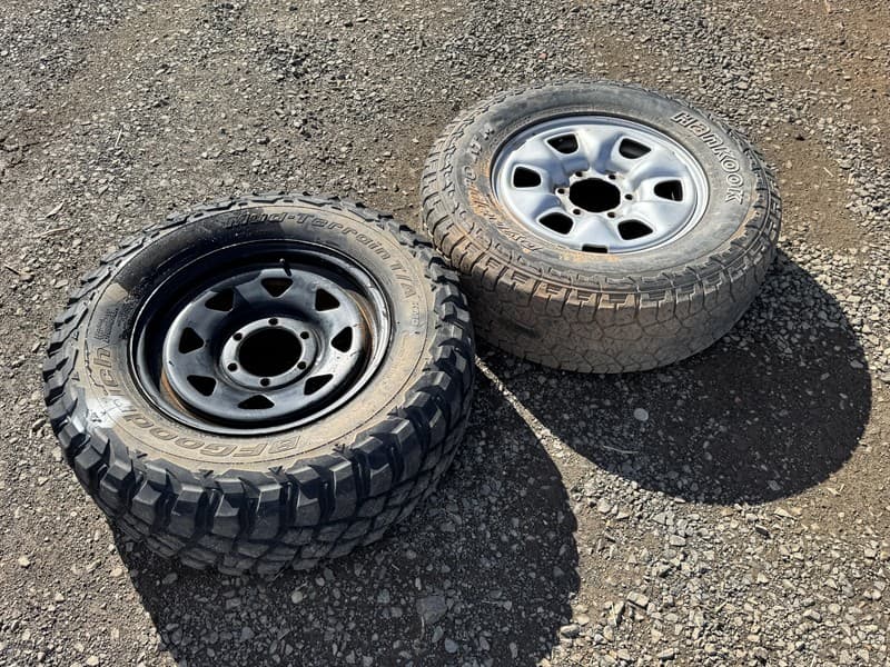 HILUX RIMS. Located Dubbo, NSW