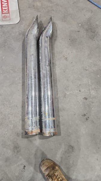 5 Inch Stacks. 1200mm. Located Orange, NSW