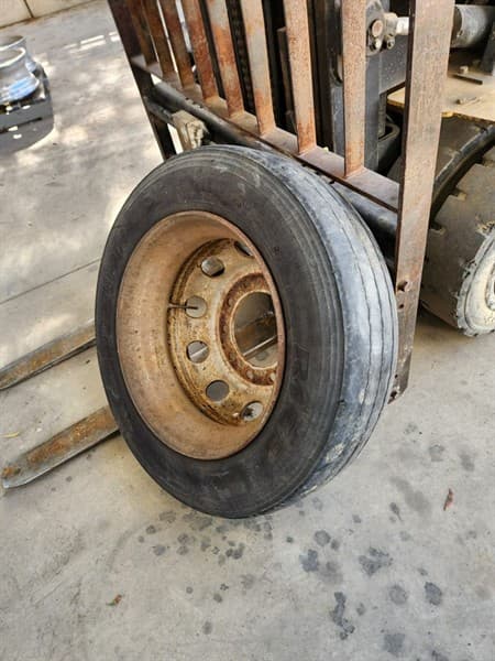 255/70R22.5 Bridgestone Tyre and American 10 Stud Rim Suit spare. Located Orange