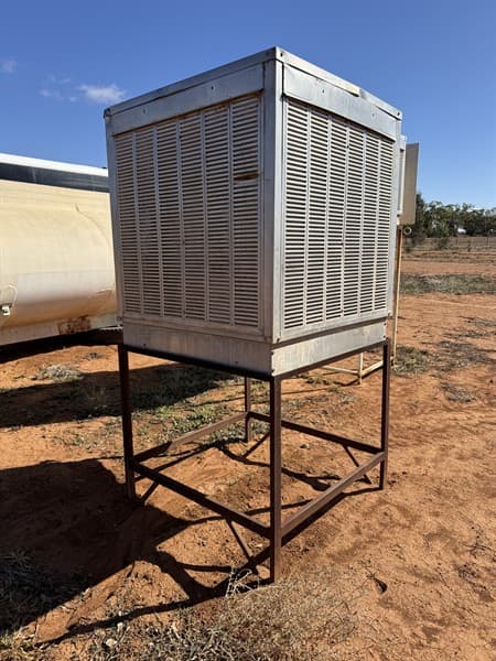 AIR CON #2. Shorter stand. Located Nyngan, NSW