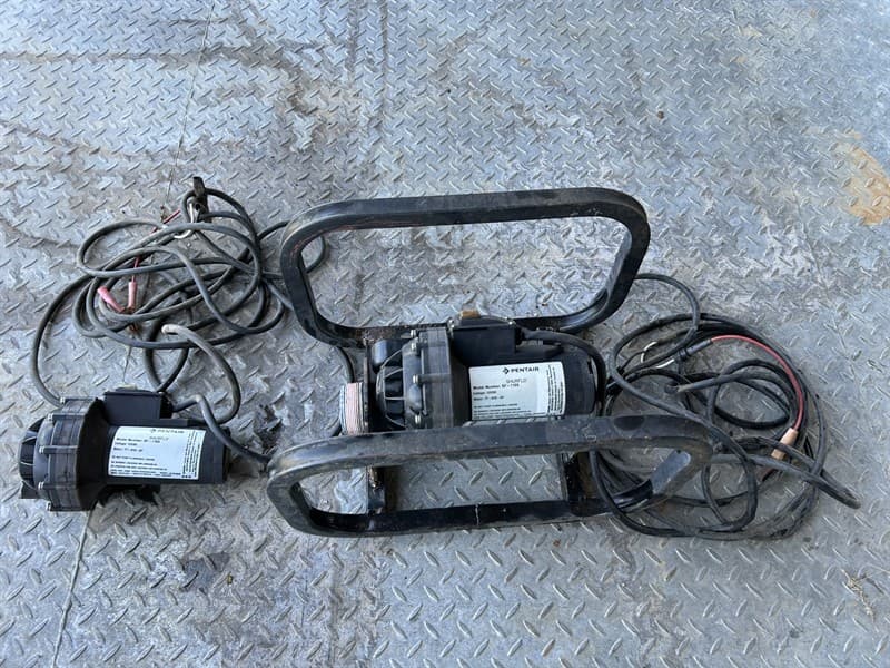 2 x CHEMICAL TRANSFER PUMPS. Suitable for parts or restoration. Electric motors in working condition, pump housings broken. Located Delungra…