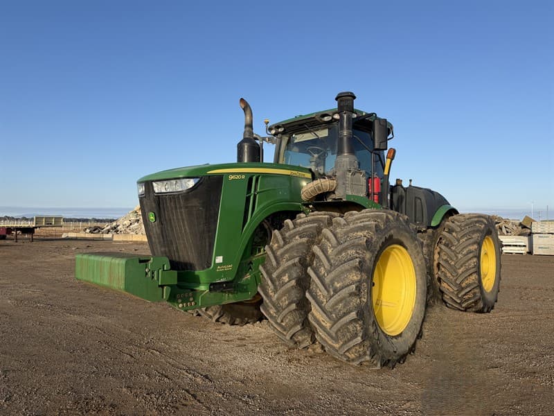 2018 John Deere 9620R autoload scraper special PIN# 1RW9620RVJE060553. Engine No: 80049409, Engine Hours 6941. Transmission 18 Forward 6 Rev…