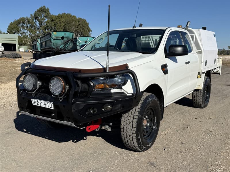 2017 FORD RANGER XL. VIN: MNAUM1F80HW688767. Steel Rockarmour bullbar. Cooper all terrain tyres. Tow bar. Automatic transmission. Toolboxes …