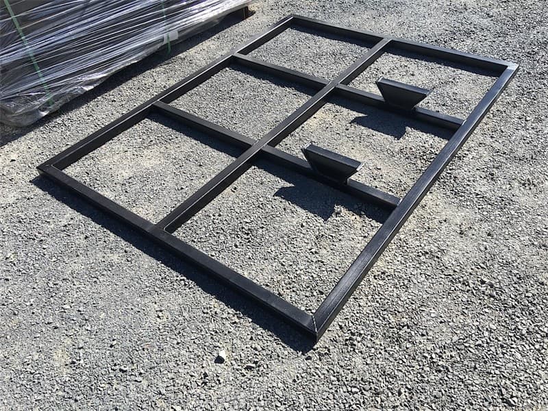 Unused Medium Levelling Bar, to suit Skid Steer / Loader, Approximately 2000mm wide x 1500mm long, with grabs, made from 50 x 50 heavy wall …