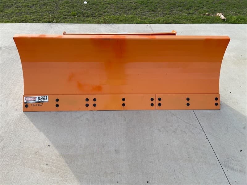 Unused Levelling Blade to Suit Skid Steer, Heavy Duty Cutting Edge, 1825mm wide, tilt angle 22.5 degrees, operating pressure: 16MPa, Approxi…