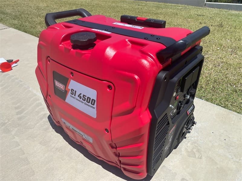 Unused 4.2kW Inverter Generator, Model: SE 4500iE, 4 stroke Petrol engine, Fuel Tank Capacity: 13L, Operation Hours: 6hrs at rated load, 15h…