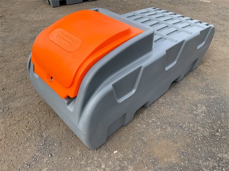 Unused 500 Litre Fuel Tank, Model: DD500, Comes with: 12V Pump - 40 l/m Flow, 4m hose and automatic shut off Nozzle, Lockable lid, Approxima…