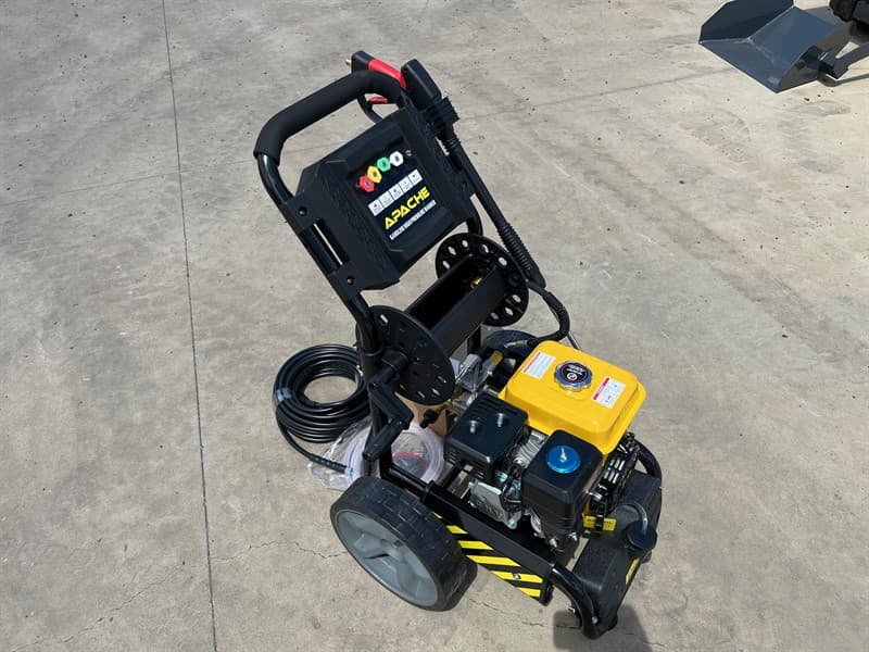 Unused Petrol Pressure Washer, PSI: 2300 – 2600, Water flow: 8-9 LPM, 7HP Petrol Engine Comes with:, Petrol Pressure Unit, 10m Hose on Reel,…