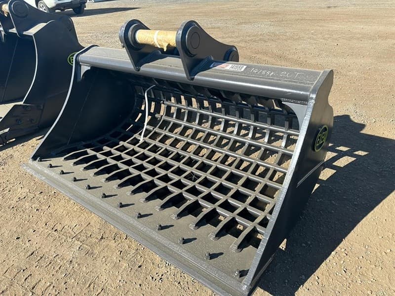 Unused Sieve / Riddle Bucket to Suit 18-25T Excavator, Width: 1840mm Pin Diameter: 80mm, Centre to Centre: 460mm, Between the ears: 340mm,Sh…