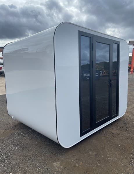 Unused 3m Office Pod, Various Cupboards / Storage, Shipping Dimensions: 2925mm Long x 2200mm Wide x 2363mm High, Weight 870Kgs, ** Note: Pho…