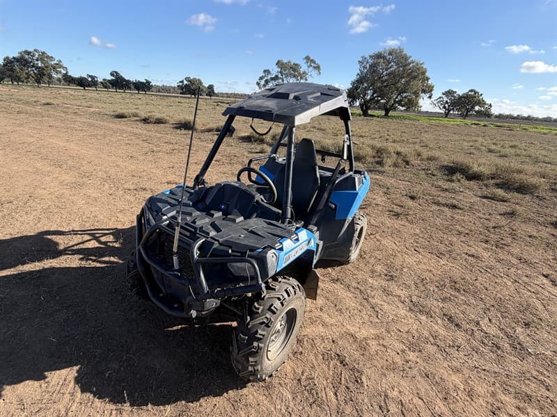 2018 POLARIS ACE 570. VIN: 4XADAE57XJB309148. Single seat buggy, with seat belt 12v outlet, pre cleaner, hill decent control, 4WD capable, r…