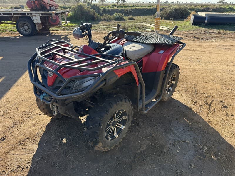 2021 CF MOTO 520S 4x4 ATV VIN: LCELDTZ94M6011239 Odometer still working hard to read. auto transmission, canvas seat cover, roll over protec…