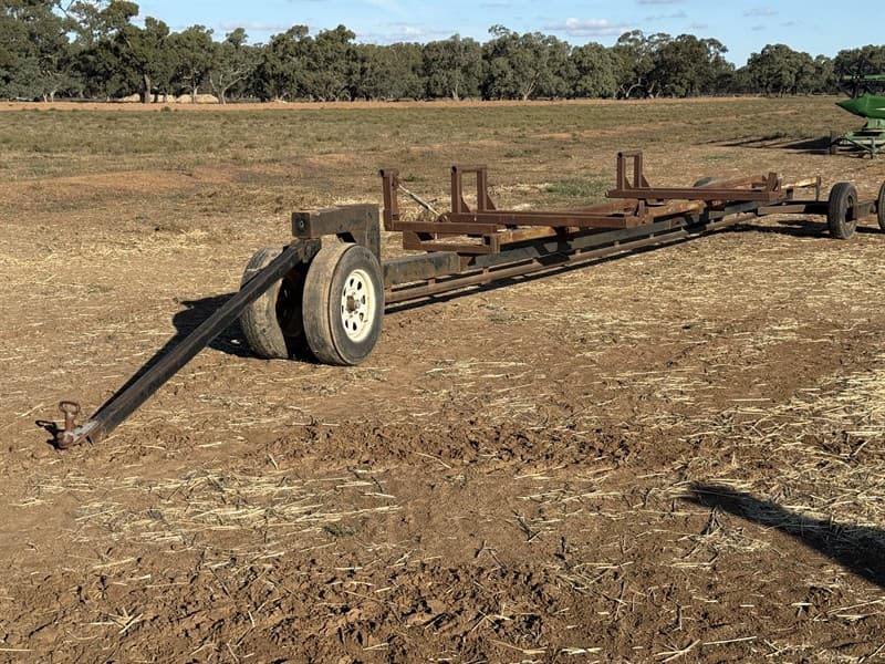 CUSTOM 30' COMB TRAILER, tidy trailer, walking axle suspension, located, Hay NSW.