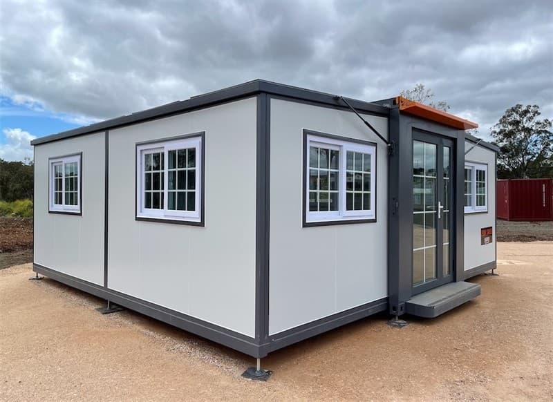 Unused Expandable Container House with Ensuite, Model: L0206, Includes: 8 Sliding lockable Windows, 1 x Door, Timber look flooring, Ensuite …