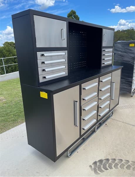 Unused 18 Drawer Stainless Steel Tool Cabinet / Work Bench (7ft), Model: 7ft-18D, 3-part sliding drawer system, Approximate Shipping Dimensi…