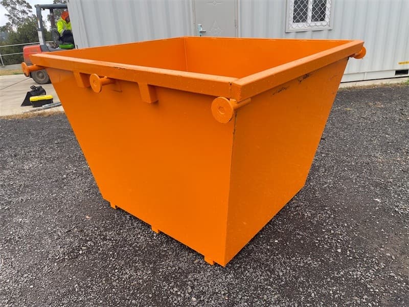 Unused 2 Cubic Metre Skip Bin, Heavy Duty Steel construction, Lifting pins, Overall Length : 1805mm x Overall Width: 1740mm x Overall height…
