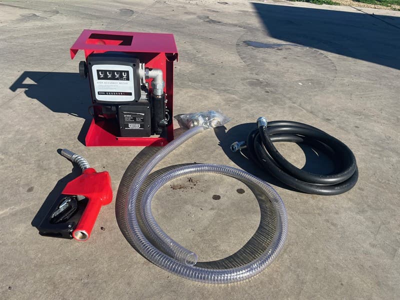 Unused 240V Fuel Transfer Pump with meter, Model: GP60A, 56 LPM, 2m of Suction Hose 4m of Delivery Hose, Shipping Dimensions:420mm Long x 35…