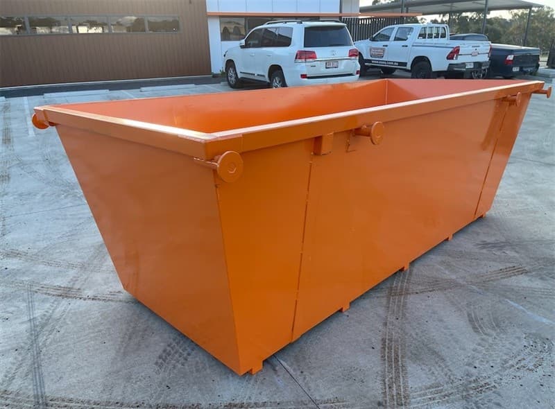 Unused 6 Cubic Metre Skip Bin, Heavy Duty Steel construction, lifting pins, Overall Length : 3720mm x Overall Width ; 1735mm x Overall heigh…