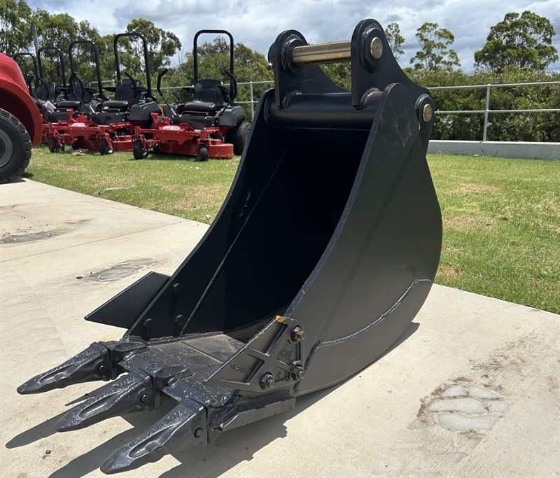 Unused 2024 450mm GP/Digging Bucket, To Suit 8T Excavator, Model: 450GP, Width: 450mm, Pin Diameter: 50mm, Center to Center: 310mm, Between …