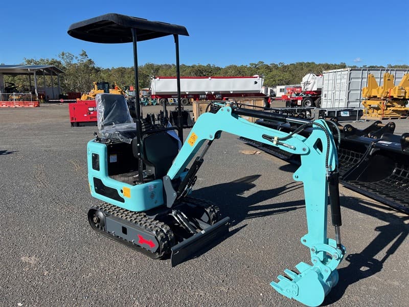 1 Ton Mini Excavator, Model: EX10-1, Comes with 300mm GP Bucket, Rubber Tracks, Levelling Blade, Open Canopy, Plumbed for Auxiliary, Battery…