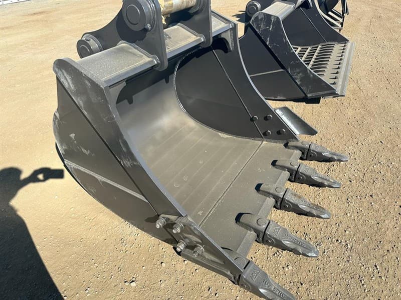 Unused 1200mm GP/Digging Bucket to Suit 18-25T Excavator, Width: 1200mm, Cutting edge width: 1270mm, Pin Diameter: 80mm, Centre to Centre: 4…
