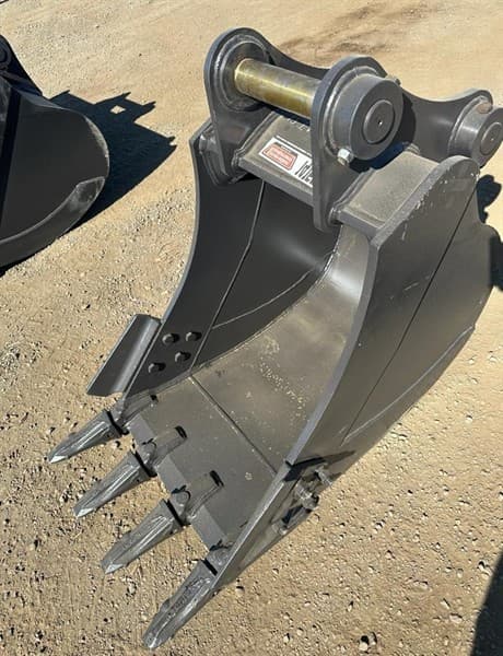 Unused 600mm GP/Digging Bucket to Suit 10-17T Excavator, Width: 600mm, Cutting edge width: 690mm, Pin Diameter: 65mm Centre to Centre: 385mm…