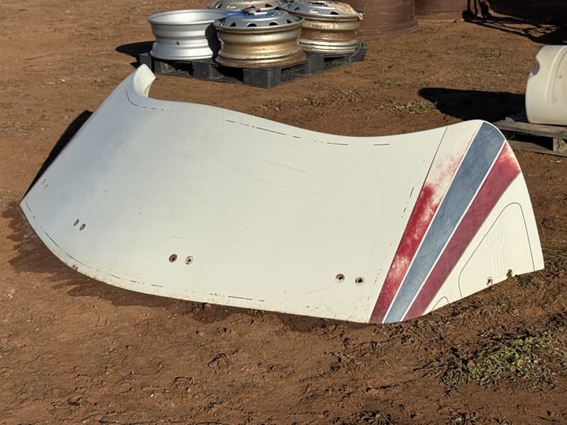 KENWORTH T601 AREO FOIL TOP. Removed from Areo A2 bunk. Located West Wyalong.